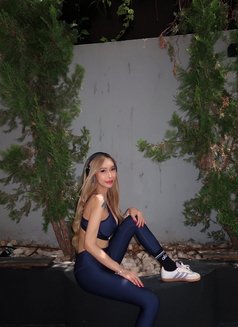 ASIAN TS HELGA BOTTOM SLUT - Transsexual escort in London Photo 29 of 30