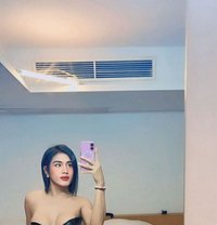 Asian Fully Functional Belle - Transsexual escort in Bangkok Photo 12 of 20