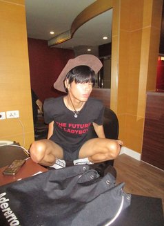 Asian Twink Bottom Model - Male escort in Dubai Photo 5 of 5