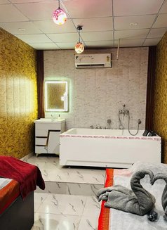 Asian Wellness Spa - escort in Noida Photo 6 of 7