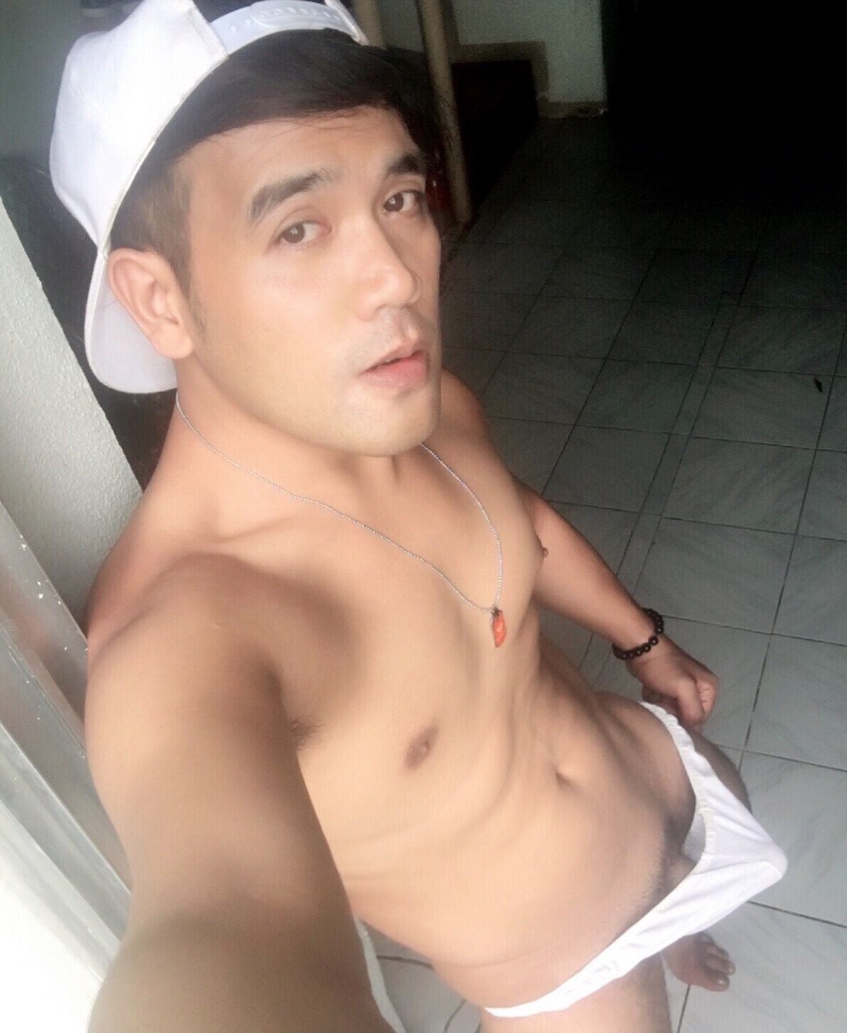 Asianmanhunk, Filipino Male escort in Manila