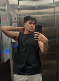 AsianMixed_YoungToyboy 🇵🇭 - Male escort in Bangkok Photo 2 of 9