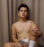 AsianSTUD - Acompañantes masculino in Bangkok Photo 6 of 7