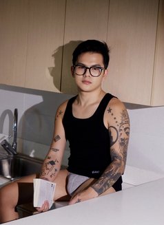 AsianSTUD - Male escort in Bangkok Photo 6 of 8