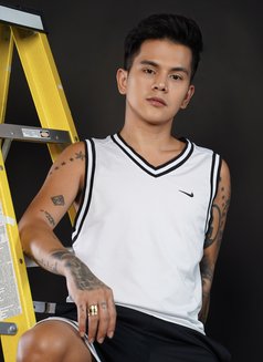 AsianSTUD - Male escort in Bangkok Photo 15 of 18