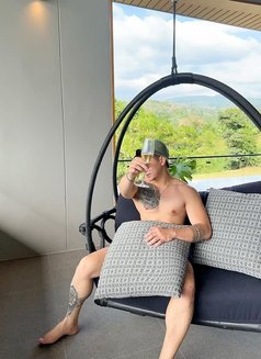AsianStud_VIP - Male escort in Kuala Lumpur Photo 8 of 15