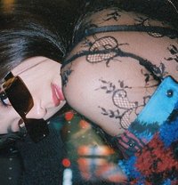 Playmate Coco - puta in Tokyo