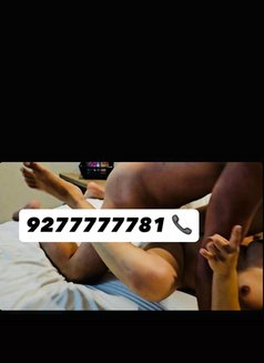 Asif 24 Hours call me - Masajista in New Delhi Photo 4 of 11