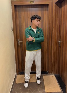 asif - Male adult performer in Mumbai Photo 6 of 10