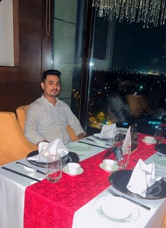 Asif 24 Hours - masseur in New Delhi Photo 6 of 15