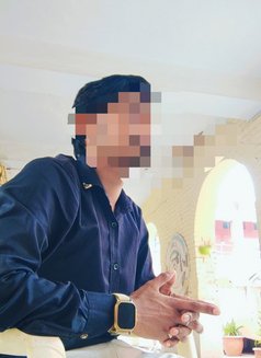Asif - Male escort in New Delhi Photo 1 of 2
