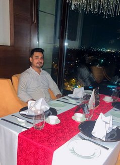 Asif 24 hour service - masseur in New Delhi Photo 4 of 5