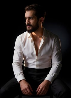 Asim - Male escort in Dubai Photo 1 of 7