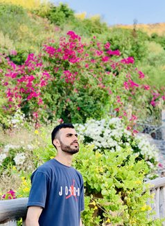 Asksafi - Male adult performer in Ajmān Photo 18 of 20