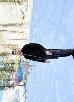 Asksafi - Male adult performer in Ajmān Photo 20 of 20