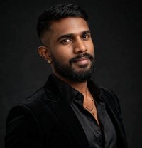 Asli - Intérprete masculino de adultos in Dubai