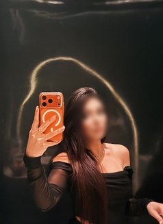 Asli - escort in Dubai Photo 19 of 22