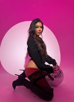 Asli - escort in Dubai Photo 20 of 22