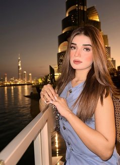 Asma - puta in Dubai Photo 1 of 2