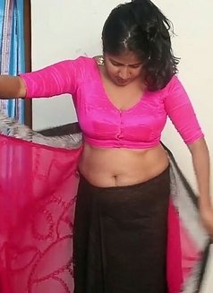 Asma Indian Housewife - escort in Muscat Photo 1 of 4