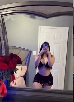 Asma new vip - escort in Muscat Photo 1 of 8