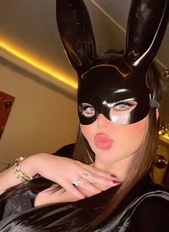 Asma new vip - escort in Muscat Photo 7 of 8