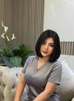 Asma Professional massage table - escort in Riyadh Photo 2 of 9
