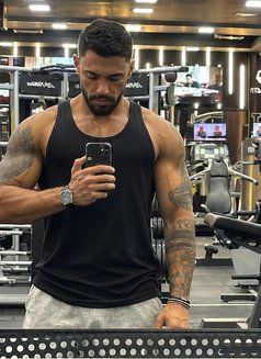 ‏Asmar - Male escort in Beirut Photo 2 of 5