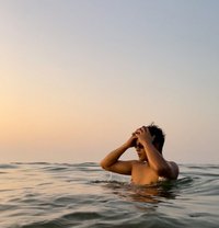 Asmi - Male adult performer in Muscat