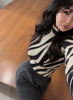 Asmita Web Cam & Real Meet Escort's - puta in Kathmandu Photo 1 of 4