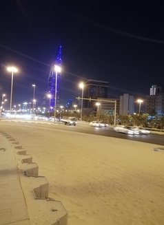 Ass Licker - Male escort in Al Manama Photo 1 of 2