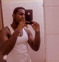 Ass Rimming, Facesitting and Anal - Male escort in Kampala