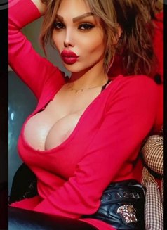 Assal - Acompañantes transexual in Erbil Photo 5 of 8