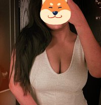 Assqueen - escort in Chennai