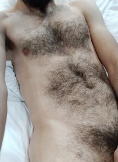Assy Arab - Male escort in Kuala Lumpur Photo 3 of 5