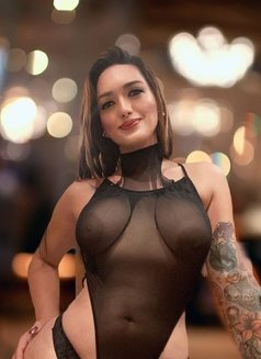 Sexy Lexi - Transsexual escort in Hong Kong Photo 10 of 30