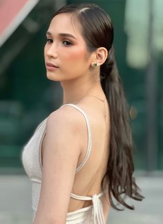 Astrid - escort in Okinawa Island Photo 19 of 23