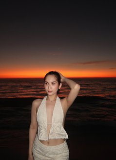 Astrid - escort in Sasebo Photo 9 of 18