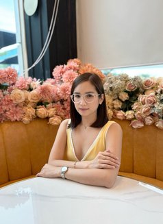 Astrid(GFE) - escort in Manila Photo 5 of 23