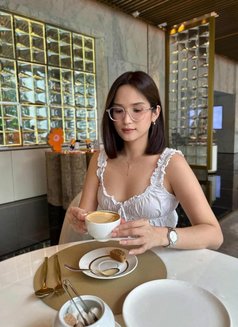 Astrid(GFE) - escort in Manila Photo 7 of 23