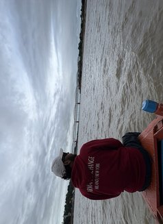 Astroturf16 - Male escort in Mumbai Photo 1 of 3