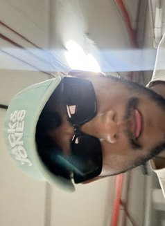 Astroturf16 - Male escort in Mumbai Photo 2 of 3