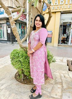 Aswathi - escort in Dubai Photo 1 of 5