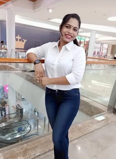 Aswathi - escort in Dubai Photo 5 of 5