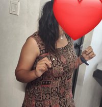 Merlin (indipendent ) - puta in Kochi Photo 2 of 3