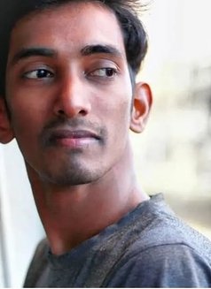 Aswin P S - Acompañantes masculino in New Delhi Photo 9 of 11