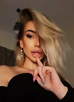 Asya fantastic baby - escort in Dubai Photo 2 of 15