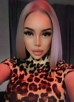 Asya fantastic baby - escort in Dubai Photo 3 of 15