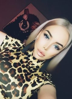 Asya Russian Barbie - escort in Dubai Photo 10 of 13