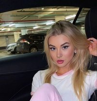 OLGA Sexy Neighbour)) Anal - Agencia de putas in Dubai Photo 1 of 6